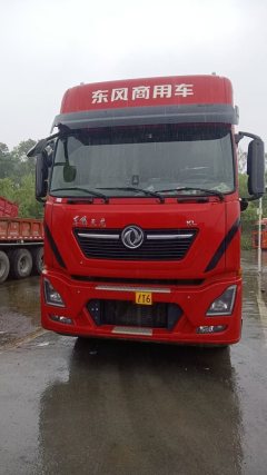 Dongfeng Tianlong KL 560 hp 6X4 - photo 1