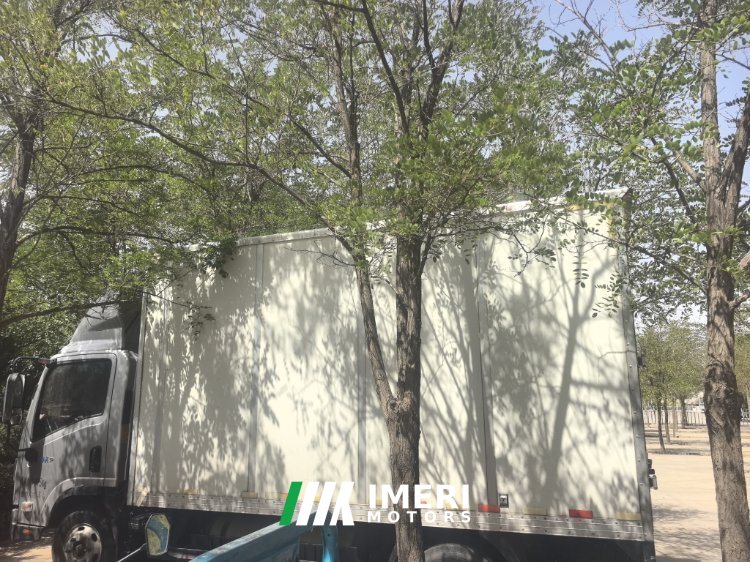 2025 JMC 136 hp 4X2 4.2 m