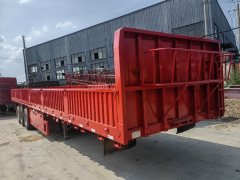 13.00 m x2.55 m 3 stake body semi-trailer - ფოტო 1