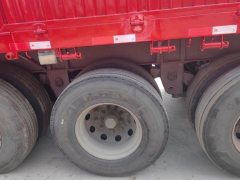 13.00 m x2.55 m 3 stake body semi-trailer - ფოტო 2