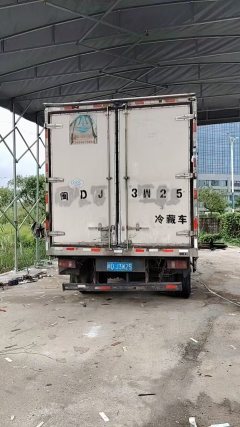 SINOTRUK HOWO Light Duty Truck Hanjiang 156 hp 4X2 4.2 m - ფოტო 3