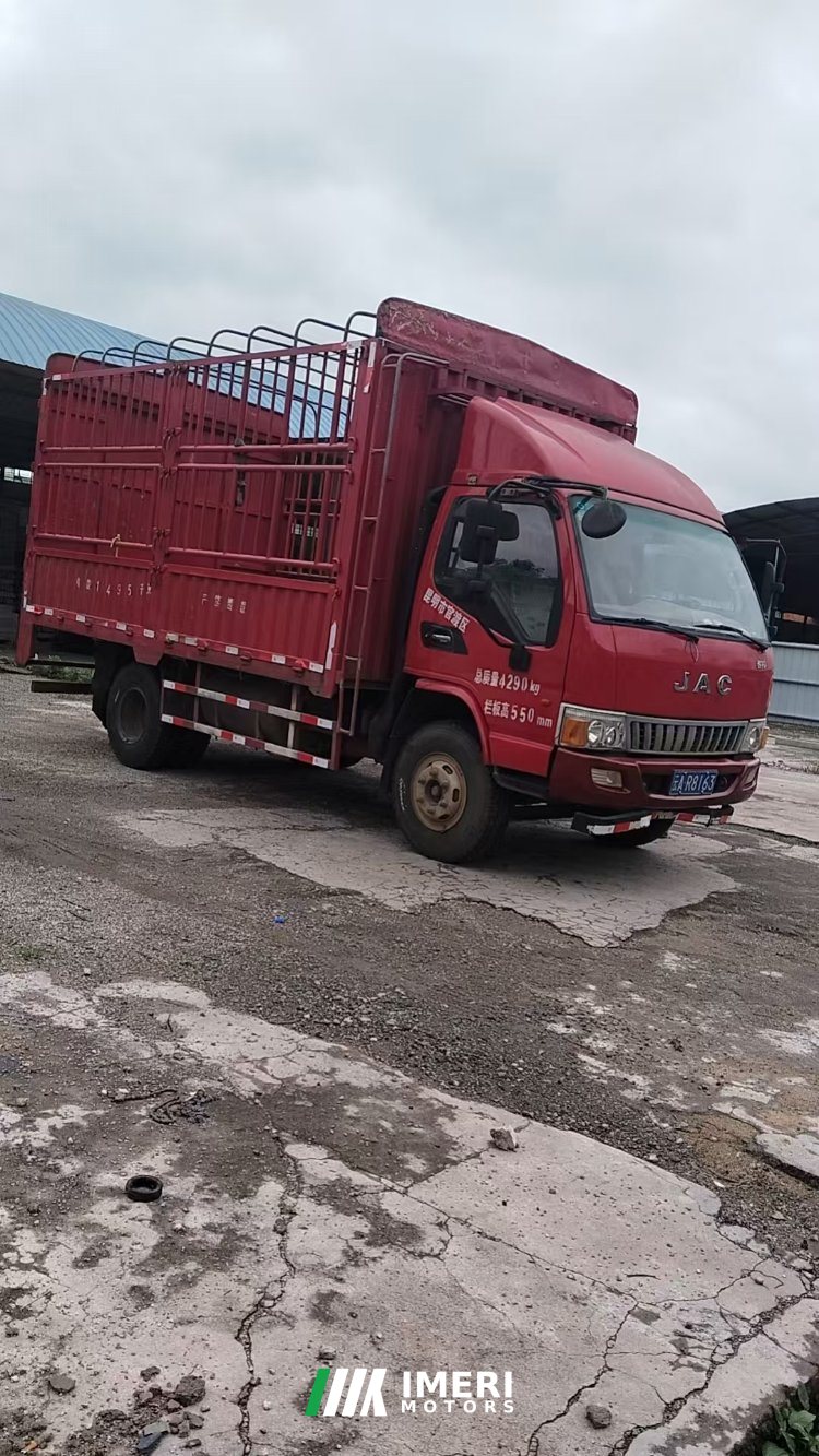 JAC J6 130 hp 4X2 4.18 m - грузовик из Китая