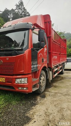 FAW Jiefang J6L 220 hp 4X2 6.8 m - ფოტო 2