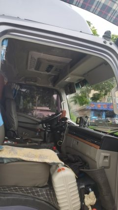 SINOTRUK HOWO Light Duty Truck Commander 150 hp 4X2 4.2 m - ფოტო 4