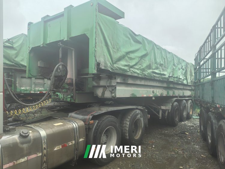 2020 8.5 m x2.5 m 3 stake body semi-trailer