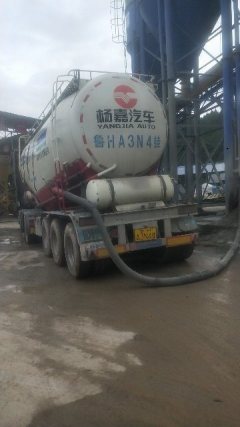 Sinotruk HOWO T7H 430 hp 6X4 - ფოტო 3