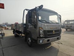 SINOTRUK HOWO Light Duty Truck Hanjiang 160 hp 4X2 - photo 3