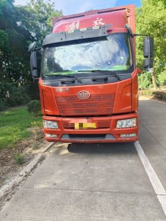FAW Jiefang J6L 180 hp 4X2 8.2 m - ფოტო 1