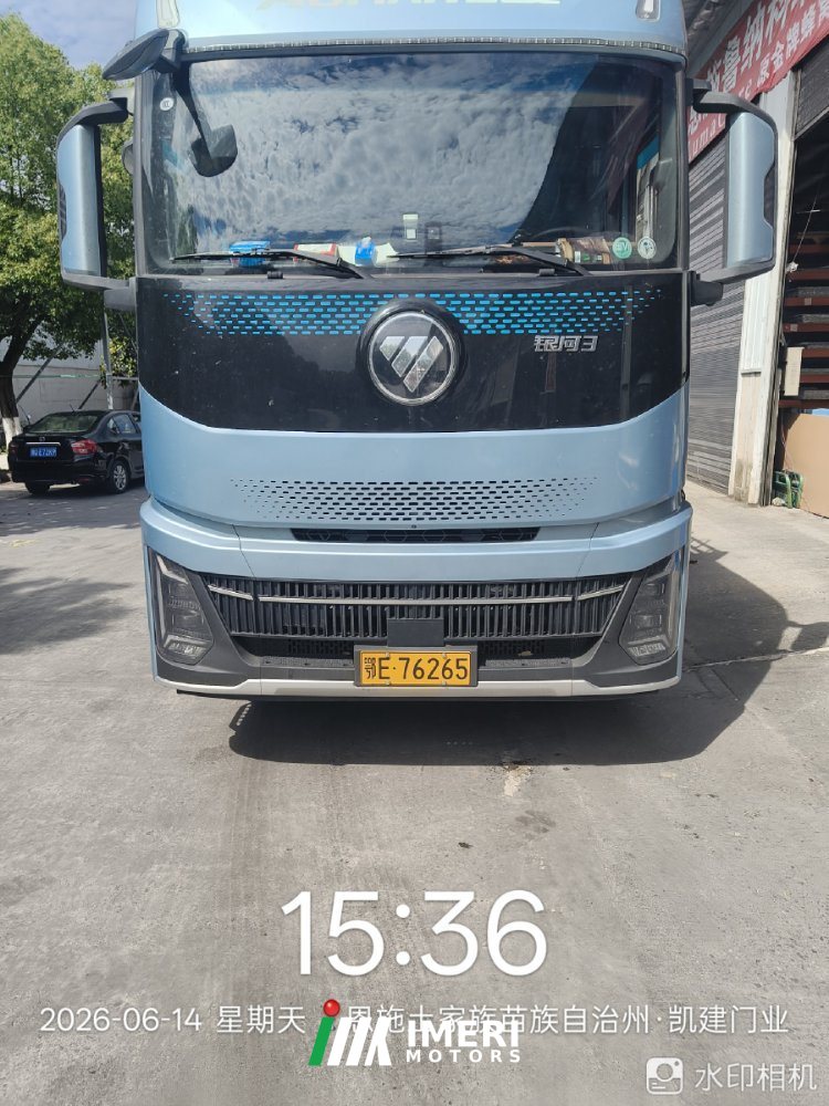 Foton Auman Galaxy 3 350 hp 6X2 9.78 m - truck from China