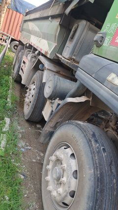 Dongfeng Liuzhou Chenglong H5 330 hp 8X4 5.6 m - photo 12