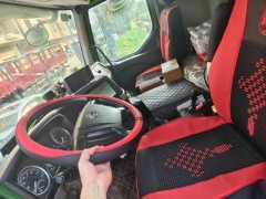 Dongfeng Liuzhou Chenglong H5 330 hp 8X4 5.6 m - photo 9