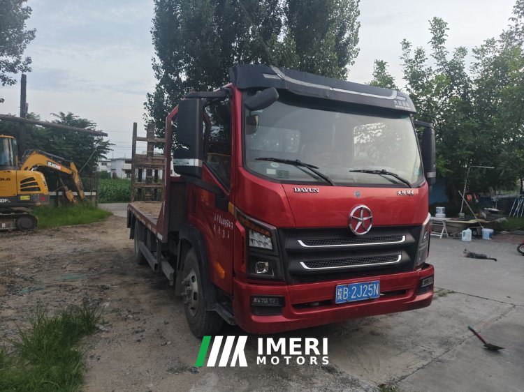 Dayun Xianglong 170 hp 4.2 m - truck from China