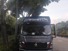 SINOTRUK HOWO Light Duty Truck Commander 170 hp 4X2 - ფოტო 1