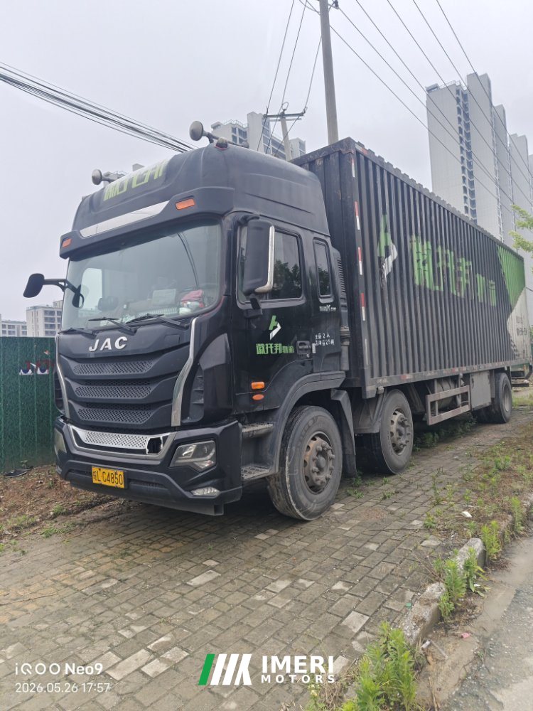 JAC Gallop GAC Higer K5 310 hp 6X2 9.6 m - სატვირთო ჩინეთიდან