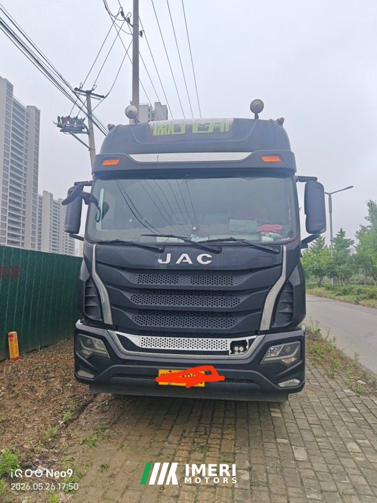 2018 JAC Gallop GAC Higer K5 310 hp 6X2 9.6 m