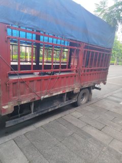 Foton Aumark S1 127 hp 4X2 4.14 m - ფოტო 2