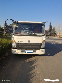 SINOTRUK HOWO Light Duty Truck Commander 129 hp 4X2 4.17 m - ფოტო 1