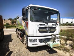 Dongfeng Duolika D9 4X2 - photo 1