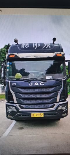 JAC Gallop Gelfa A5 430 hp 6X4 - ფოტო 1