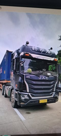 JAC Gallop Gelfa A5 430 hp 6X4 - ფოტო 3