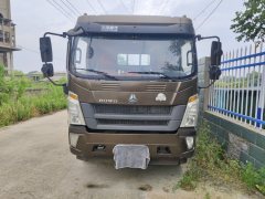 SINOTRUK HOWO Light Duty Truck Commander 210 hp 4X2 5.75 m - ფოტო 2