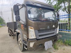 SINOTRUK HOWO Light Duty Truck Commander 210 hp 4X2 5.75 m - ფოტო 3