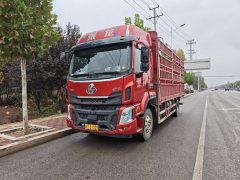 Dongfeng Liuzhou Chenglong H5 240 hp 4X2 6.8 m - ფოტო 3