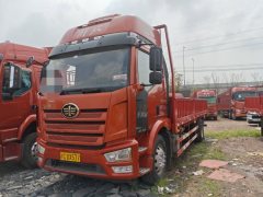FAW Jiefang J6L 240 hp 6X2 6.8 m - ფოტო 1