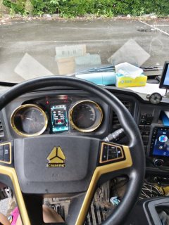 SINOTRUK HOWO Light Duty Truck Hanjiang 140 hp 4X2 4.2 m - ფოტო 3