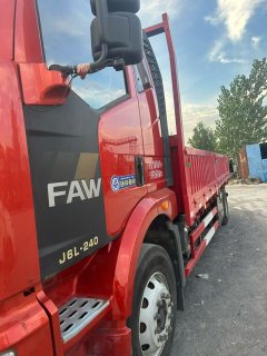 FAW Jiefang J6L 240 hp 4X2 6.75 m - ფოტო 6