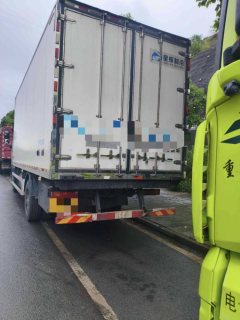 Dongfeng Tianjin KR PLUS 290 hp 4X2 6.8 m - ფოტო 4