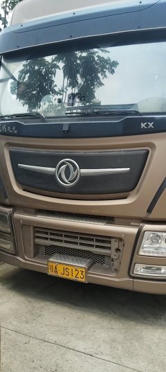 Dongfeng Tianlong KL 560 hp 6X4 - photo 2