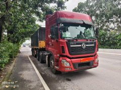 Dongfeng Tianlong VL 420 hp 6X4 - photo 3