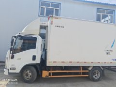 Jiangxi Isuzu EM 156 hp 4X4 4.2 m - фото 1