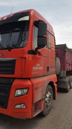 Sinotruk Sitrak C7H 440 hp 6X4 - photo 1
