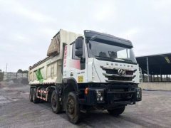 SAIC Hongyan 430 hp 8X4 7.8 m - photo 1