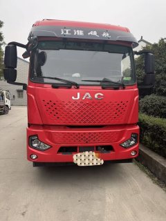 JAC Q9 220 hp 4X2 6.2 m - ფოტო 1