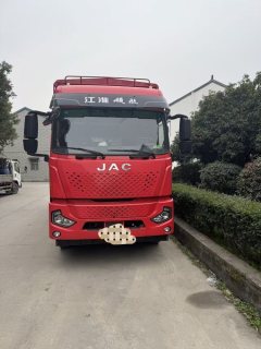 JAC Q9 220 hp 4X2 6.2 m - ფოტო 3