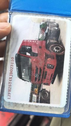 SAIC Hongyan Genlyon 392 hp 6X4 - ფოტო 2