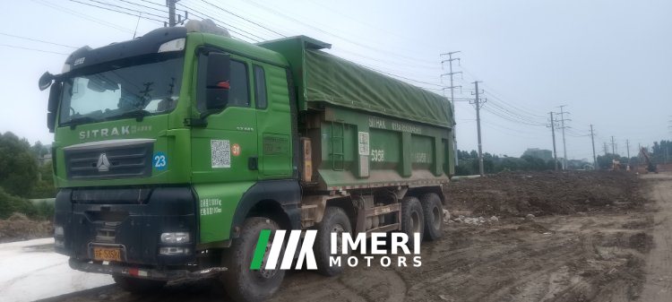 Sinotruk Sitrak G7H 440 hp 8X4 6.5 m - truck from China