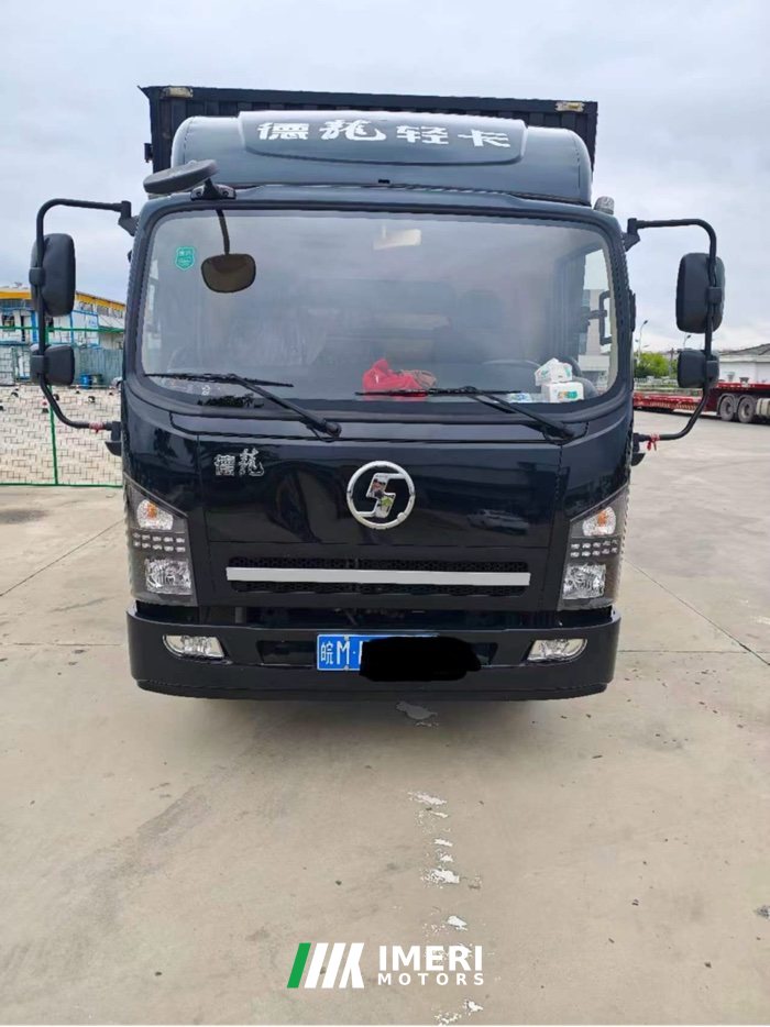 Shacman Delong G1 137 hp 4X2 4.2 m - truck from China
