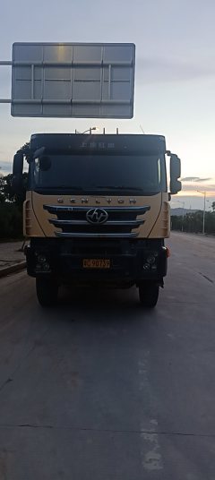 SAIC Hongyan Genlyon 354 hp 6X4 5.6 m - ფოტო 2