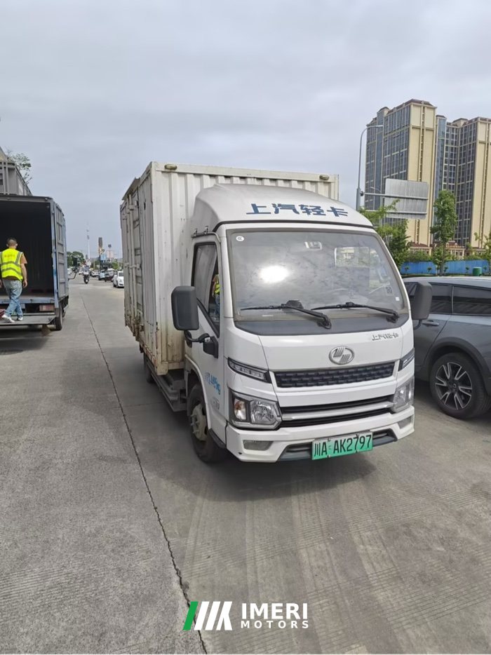 SAIC Yuejin S 3.62 m - truck from China
