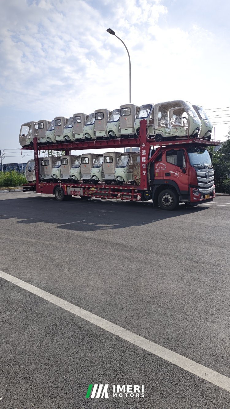 2025 Foton Auman EST 270 hp 4X2 9.6 m