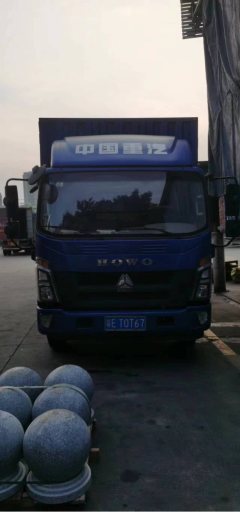 SINOTRUK HOWO Light Duty Truck Hanjiang 129 hp 4X2 4.15 m - ფოტო 4