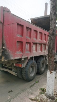 Sinotruk HOWO HOWO-7 440 hp 6X4 6 m - ფოტო 3