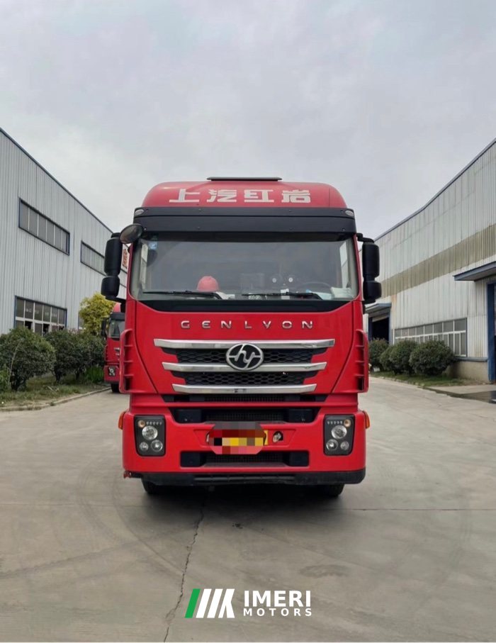 2021 SAIC Hongyan Genlyon 520 hp 6X4