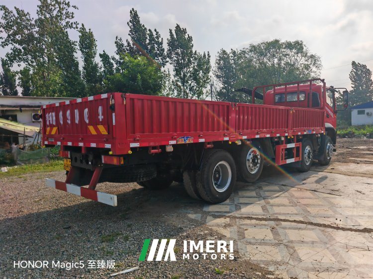 2025 Dongfeng 270 hp 8X2 7.8 m