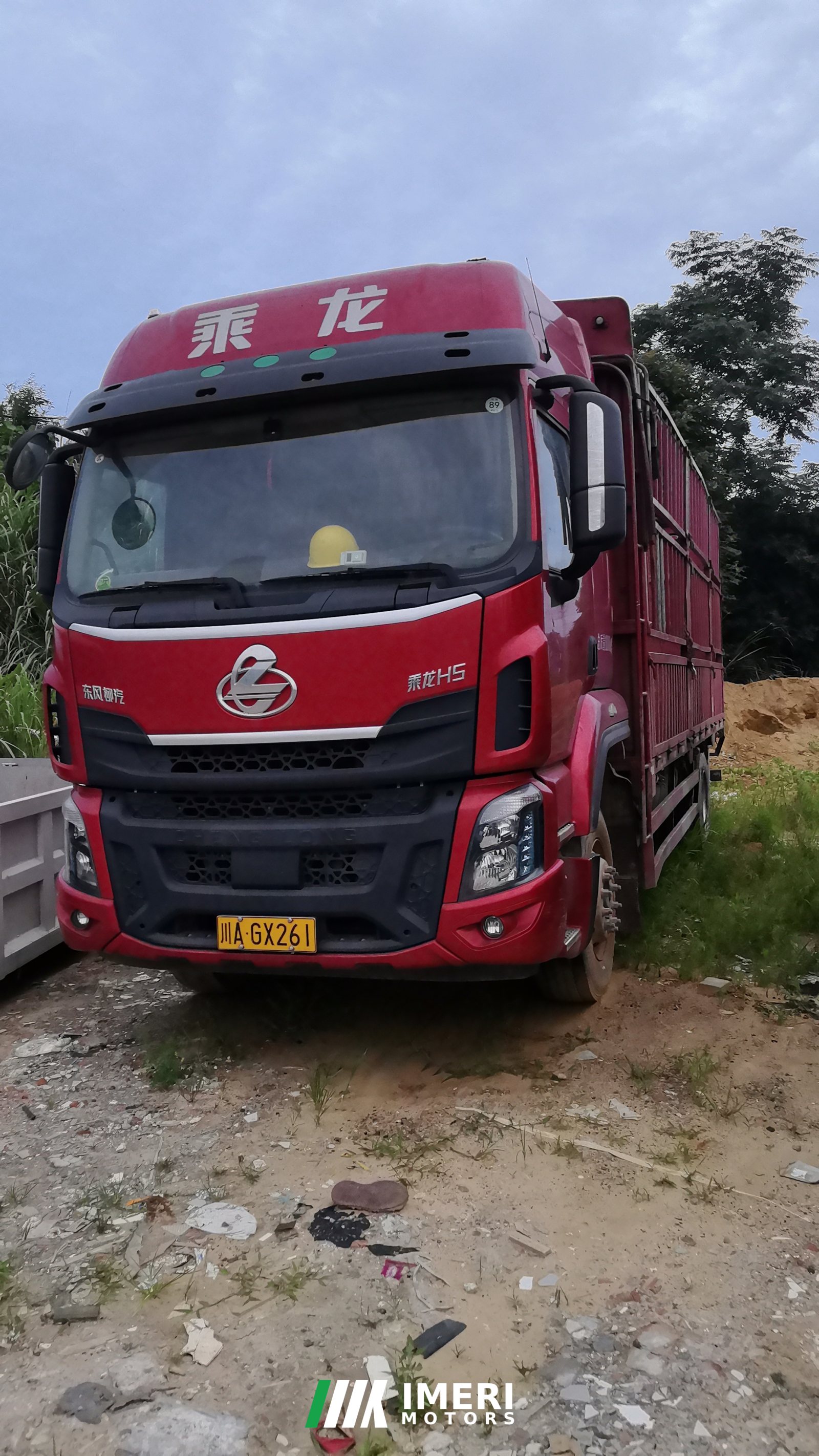 2023 Dongfeng Liuzhou Chenglong H5 270 hp 4X2 6.8 m