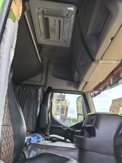 Dongfeng Liuzhou Chenglong H7 460 hp 8X4 8.2 m - ფოტო 4